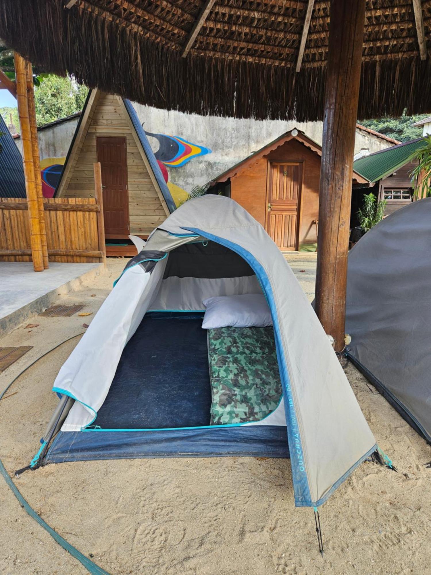 Raio De Sol Pousada & Camping Abraão Kültér fotó